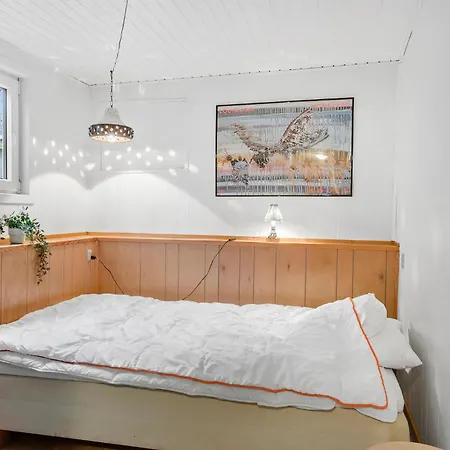 2 Bedroom Lovely In Hébergement de vacances